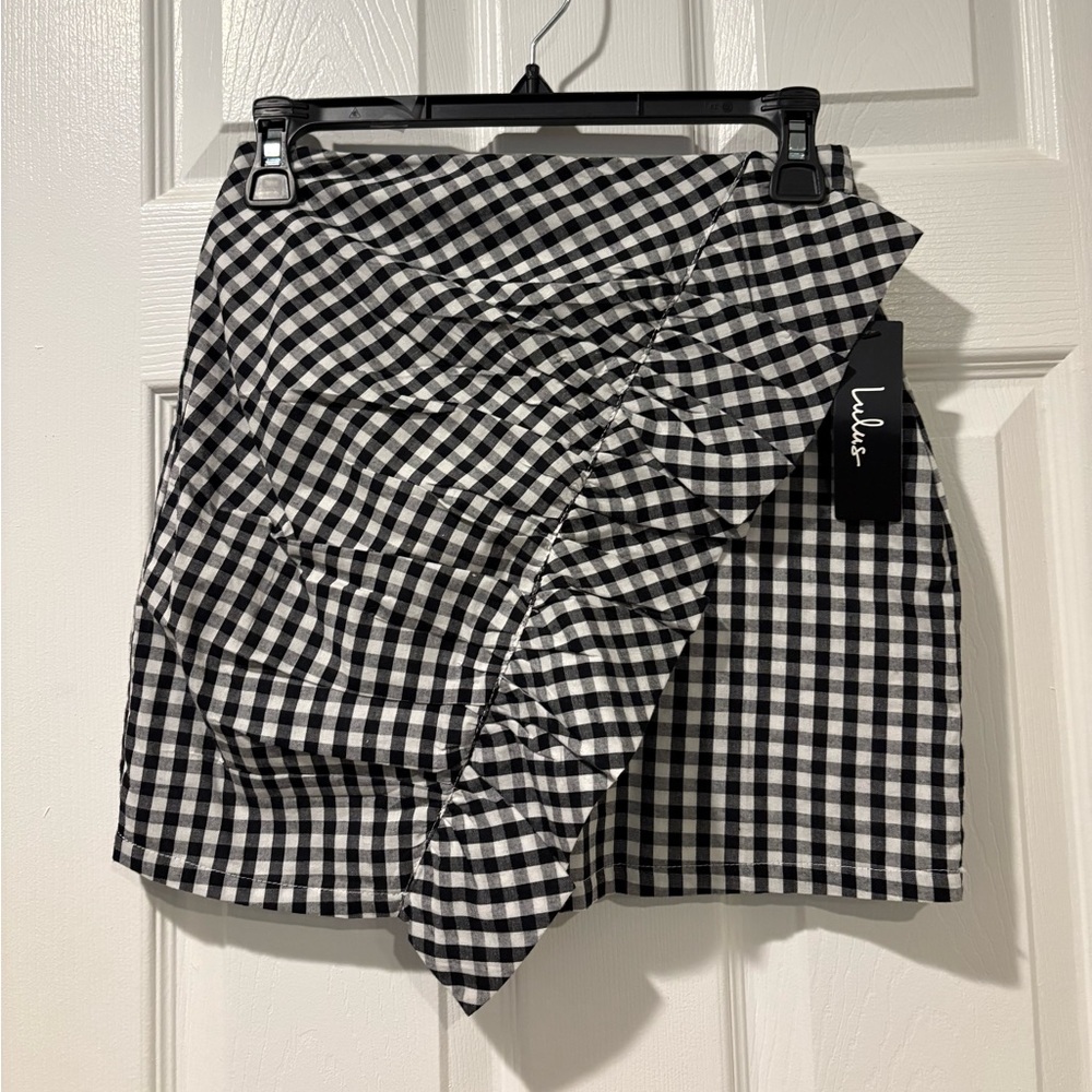 Lulu’s gingham mini skirt